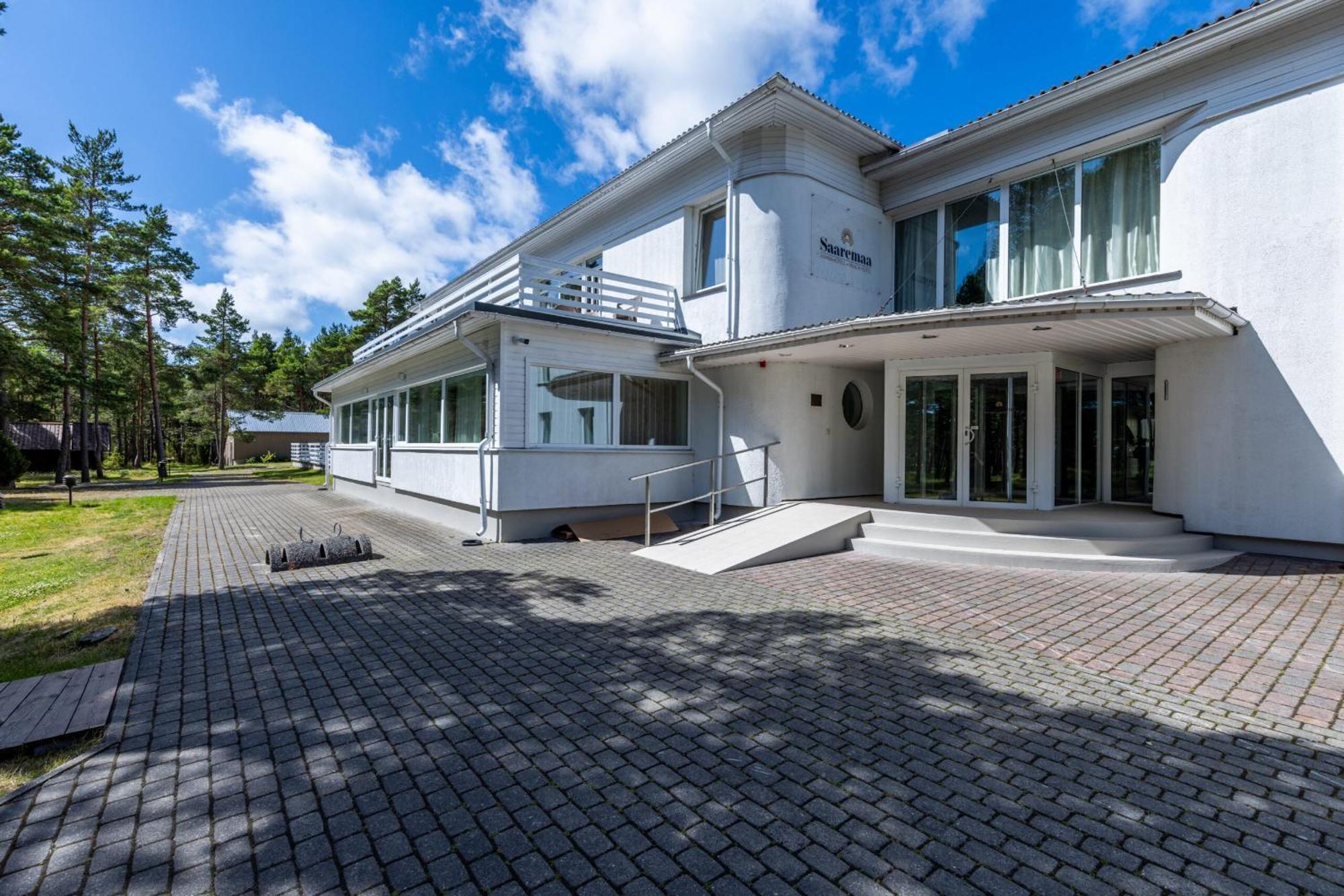 מנדיאלה Saaremaa Rannahotell ' Beach Hotel מראה חיצוני תמונה